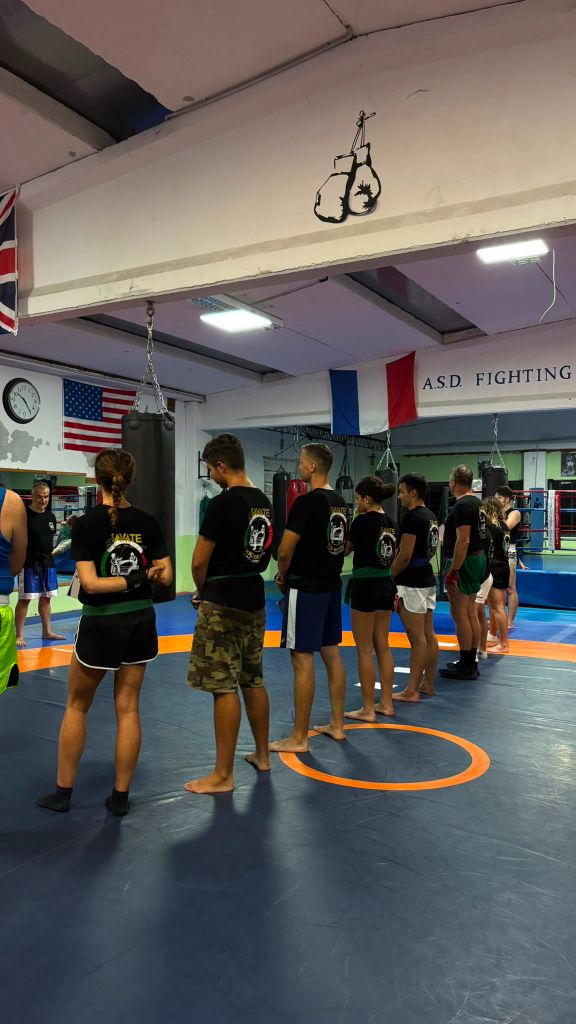 Allievi in fila durante l'allenamento